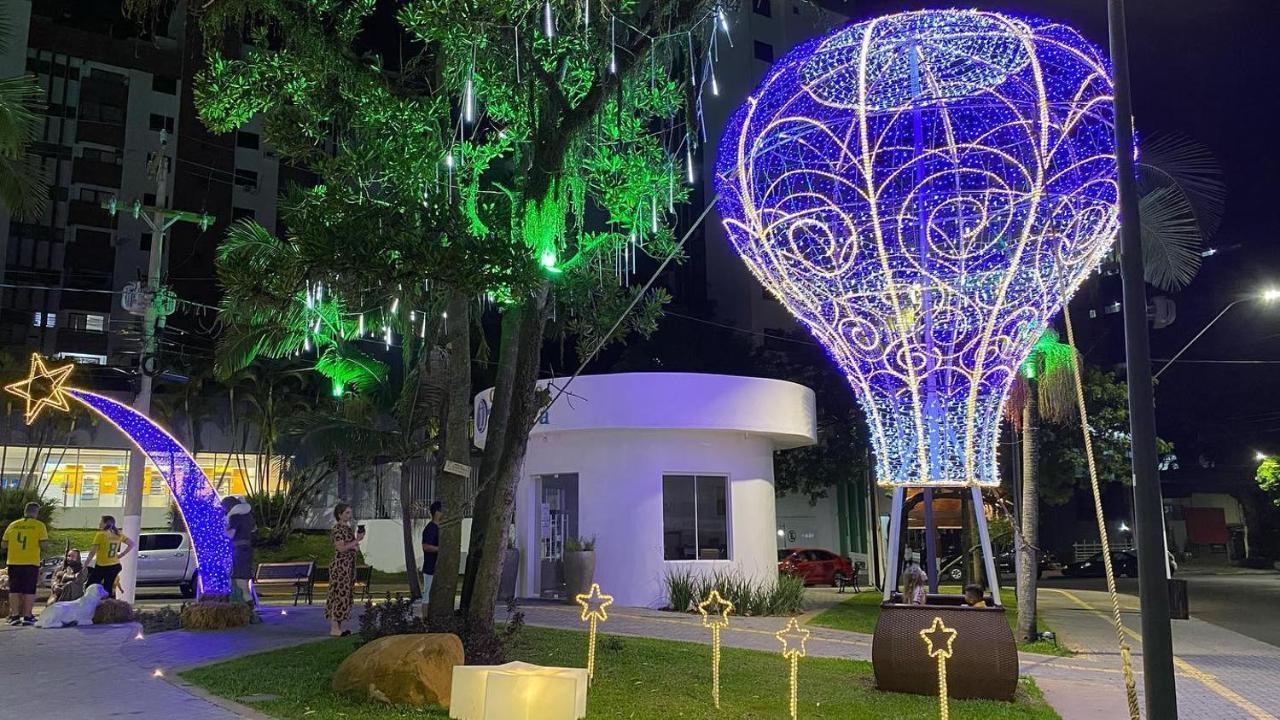 Kitnet S2 Em Torres-Rs - Na Mais Bela Praia Gaucha - Cozinha - Banheiro - Ar Condicionado - Tv Smart 32' - Wi-Fi - Estacionamento - Anfitria Superhost No Bnb Kültér fotó